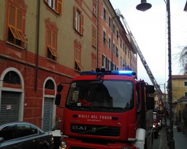 Lerici, Incendio nella pizzeria il Giogo (foto) - Gazzetta della Spezia e Provincia