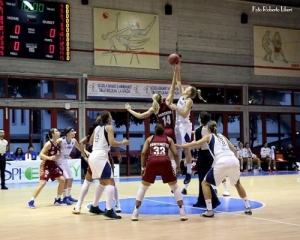 Basket A1/F: brutta sconfitta per la Carispezia - Arquati contro Venezia