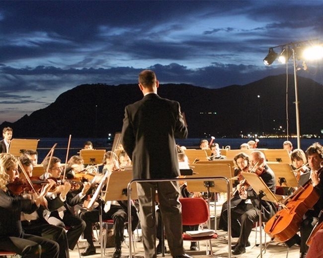 Ensemble Symphony Orchestra protagonista del concerto di Capodanno a Lerici