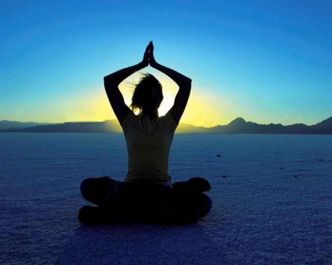 Tre lezioni gratuite per il nuovo  corso di hatha yoga al Dialma Ruggiero