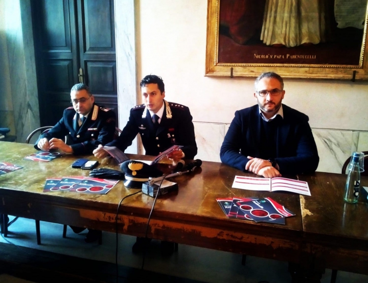 Sarzana: carabinieri e amministrazione realizzano il manuale antitruffa