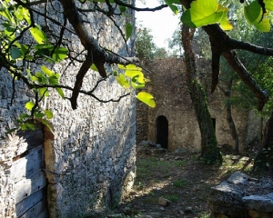 Portesone, Legambiente: &quot;Progetto di una colata di cemento sul borgo medioevale, il Parco di Montemarcello si&#8230;