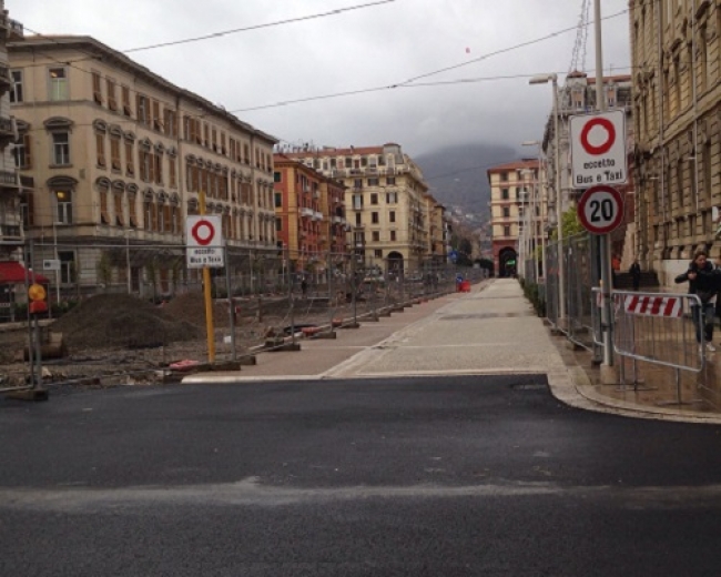 La Soprintendenza blocca i lavori in tutto il cantiere di Piazza Verdi