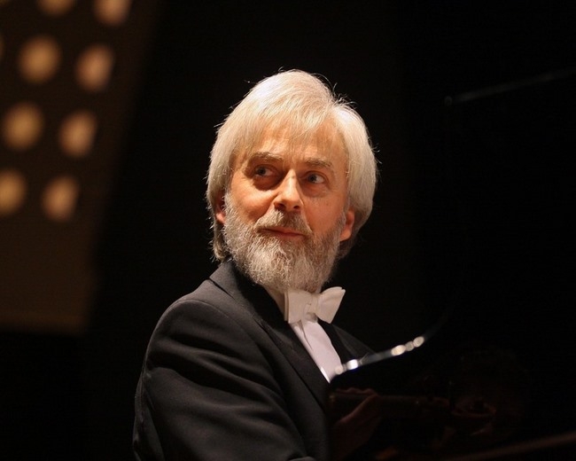 “Conversazioni Musicali”, giovedì l’incontro dedicato a Krystian Zimerman e i grandi pianisti della storia