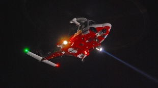 Pattugliamento, ricerche in mare e soccorsi: sempre in volo l&#039;elicottero della base di Sarzana della Guardia Costiera