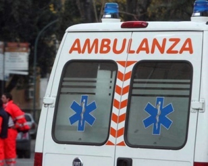 Incidente a Sarzana, un ferito trasportato in codice rosso al Sant&#039;Andrea