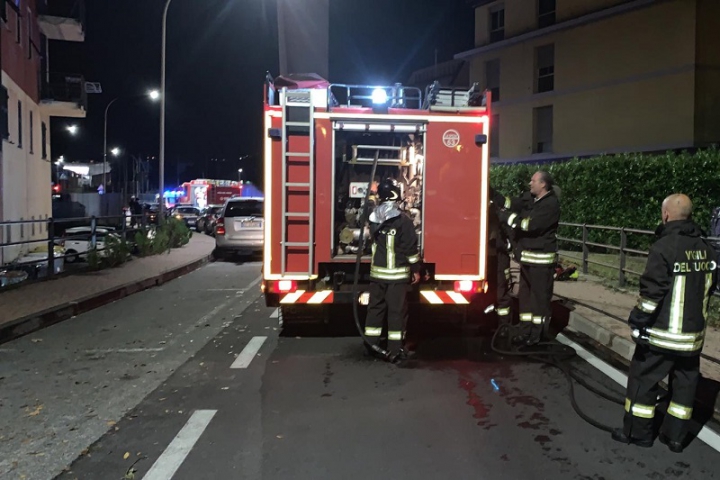 Incendio alla San Vincenzo: 77enne morto carbonizzato, tre ricoverati (foto)