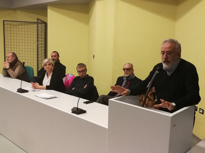 Sarzana, Pittiglio e Mione chiedono la chiusura dalla scuola Poggi – Carducci
