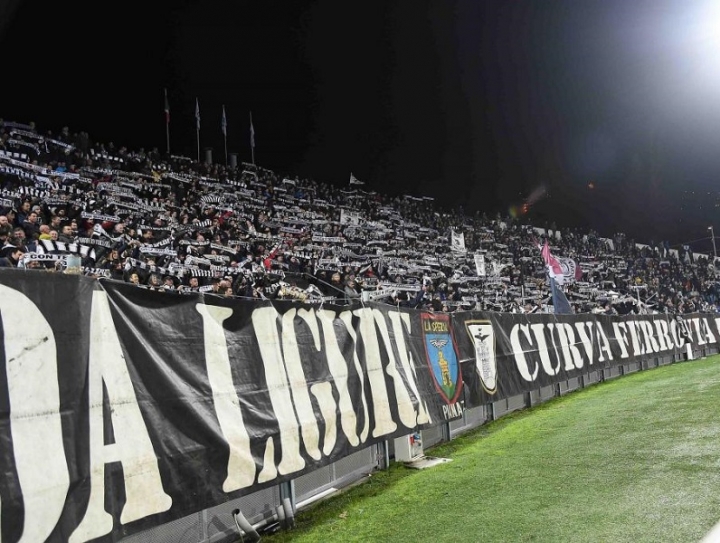 Lo Spezia stravince nel fortino del Picco: 3-0 alla Salernitana