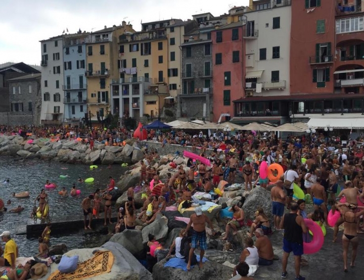 Successo Piscina Naturale di Porto Venere, Toti: &quot;In Liguria ci si diverte&quot;