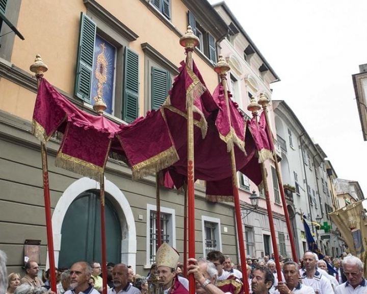 A Sarzana le celebrazioni del Sangue con il cardinale Bassetti