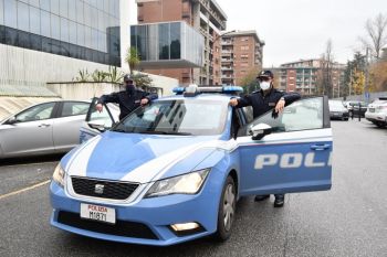 Danneggia un&#039;auto senza fermarsi: rintracciato dalla Polizia Locale