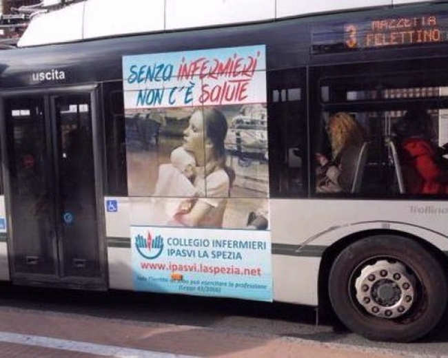 IPASVI: “con la pubblicità sul bus ci piace ricordare ai cittadini che senza gli Infermieri non può esserci salute”