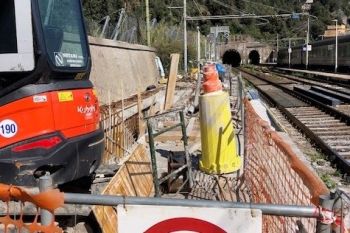 Stazione di Monterosso, proseguono i lavori per il nuovo sottopasso. Modifiche alla circolazione