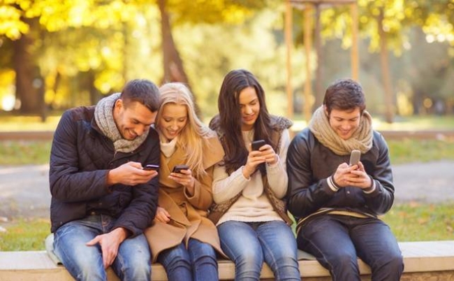 Come gli smartphone cambiano le nostre abitudini di vita quotidiana