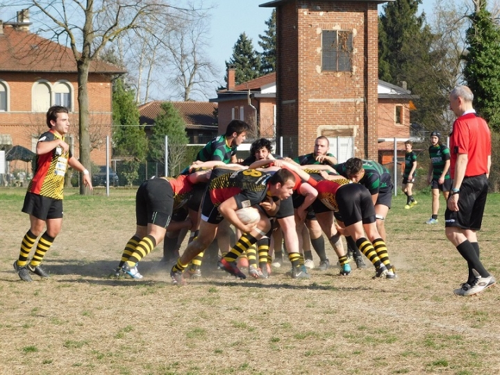 Rugby, brutta sconfitta degli Aquilotti a Chieri