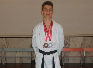 Karate, Daniele Berti bronzo e argento a Bratislava
