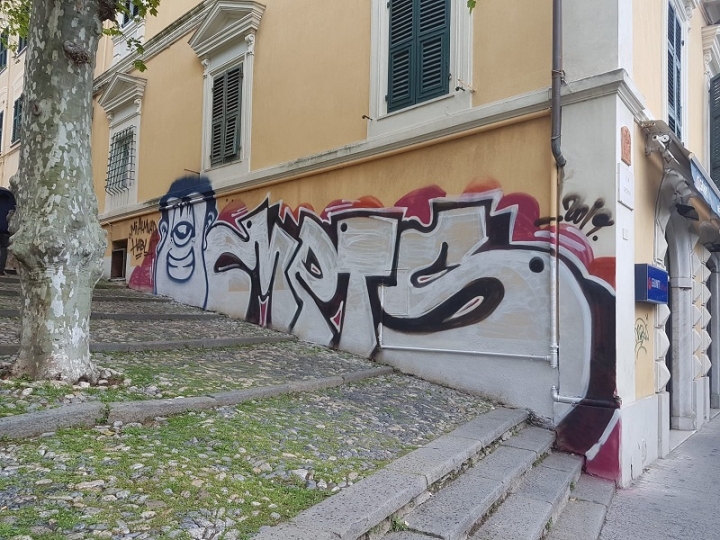 Lerici, graffiti all&#039;Orto di Fradi