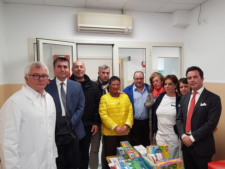 Il Consiglio Comunale della Spezia in visita al reparto di Pediatria