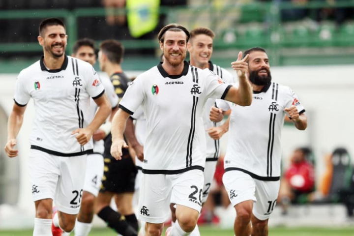 Lo Spezia espugna il Penzo: vittoria per 2-1 sofferta ma meritata