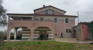 Sarzana, il Ministro Orlando inaugura la casa famiglia nella villa confiscata