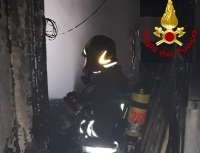 La Spezia, incendio in un appartamento in centro
