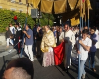 Corpus Domini, la processione con il Vescovo (foto)