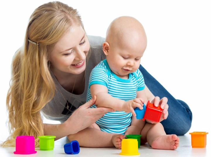 Badanti e baby sitter: al via il bando per l&#039;erogazione del bonus