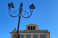 Sarzana, iniziata la sostituzione delle lanterne del centro storico
